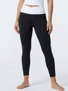 CYCLE HOUSE X Marika Techno Lite Leggings In Blk/White Size Med